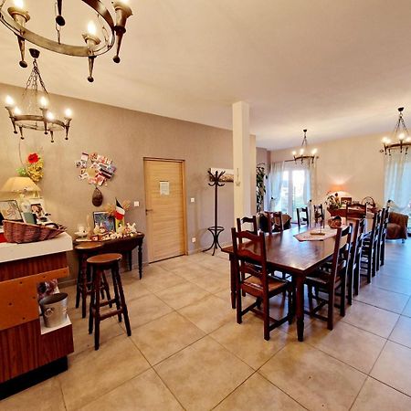 Bed and Breakfast Les Jardins De La Grange Rezonville Exterior foto