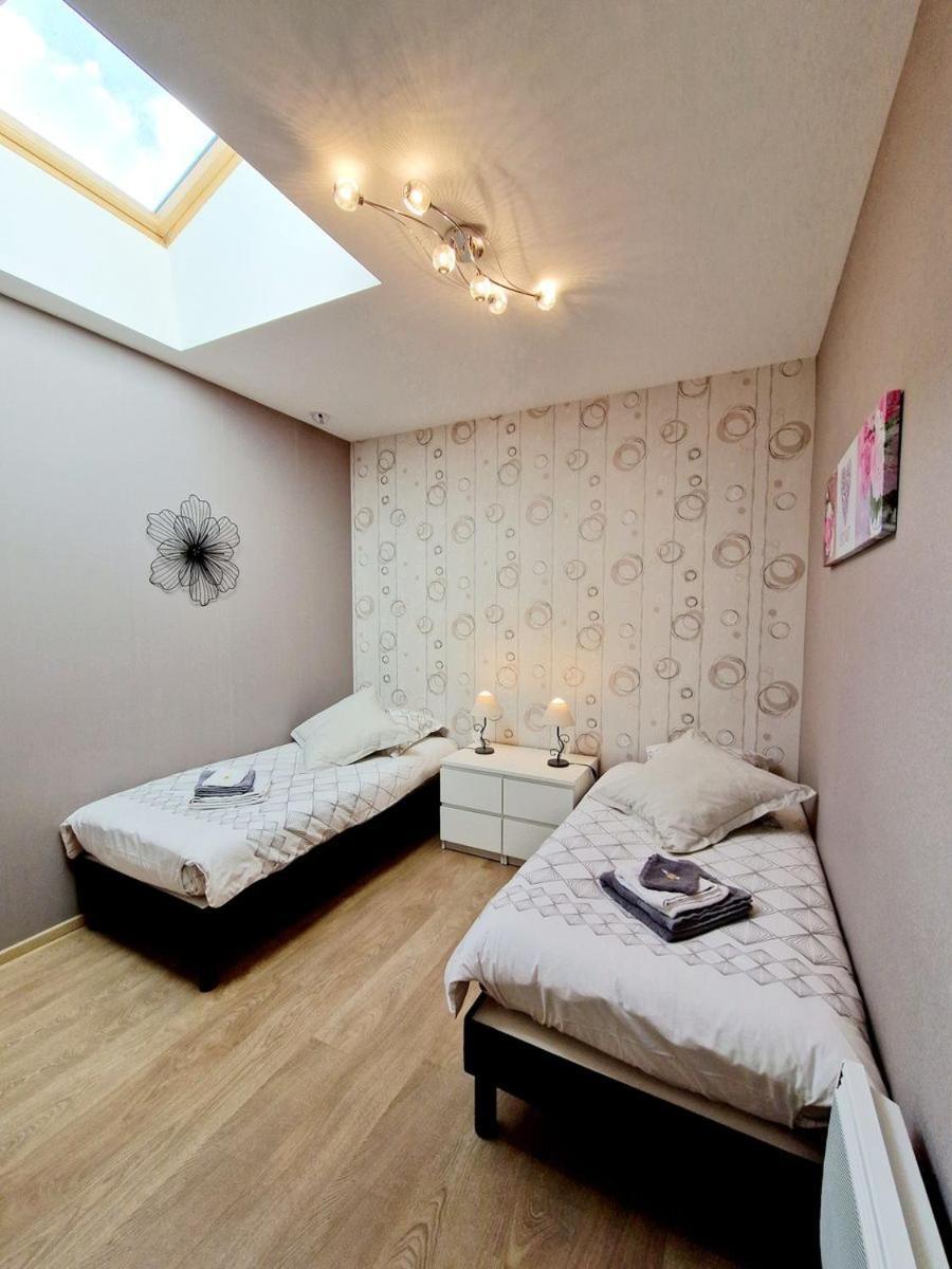 Bed and Breakfast Les Jardins De La Grange Rezonville Exterior foto